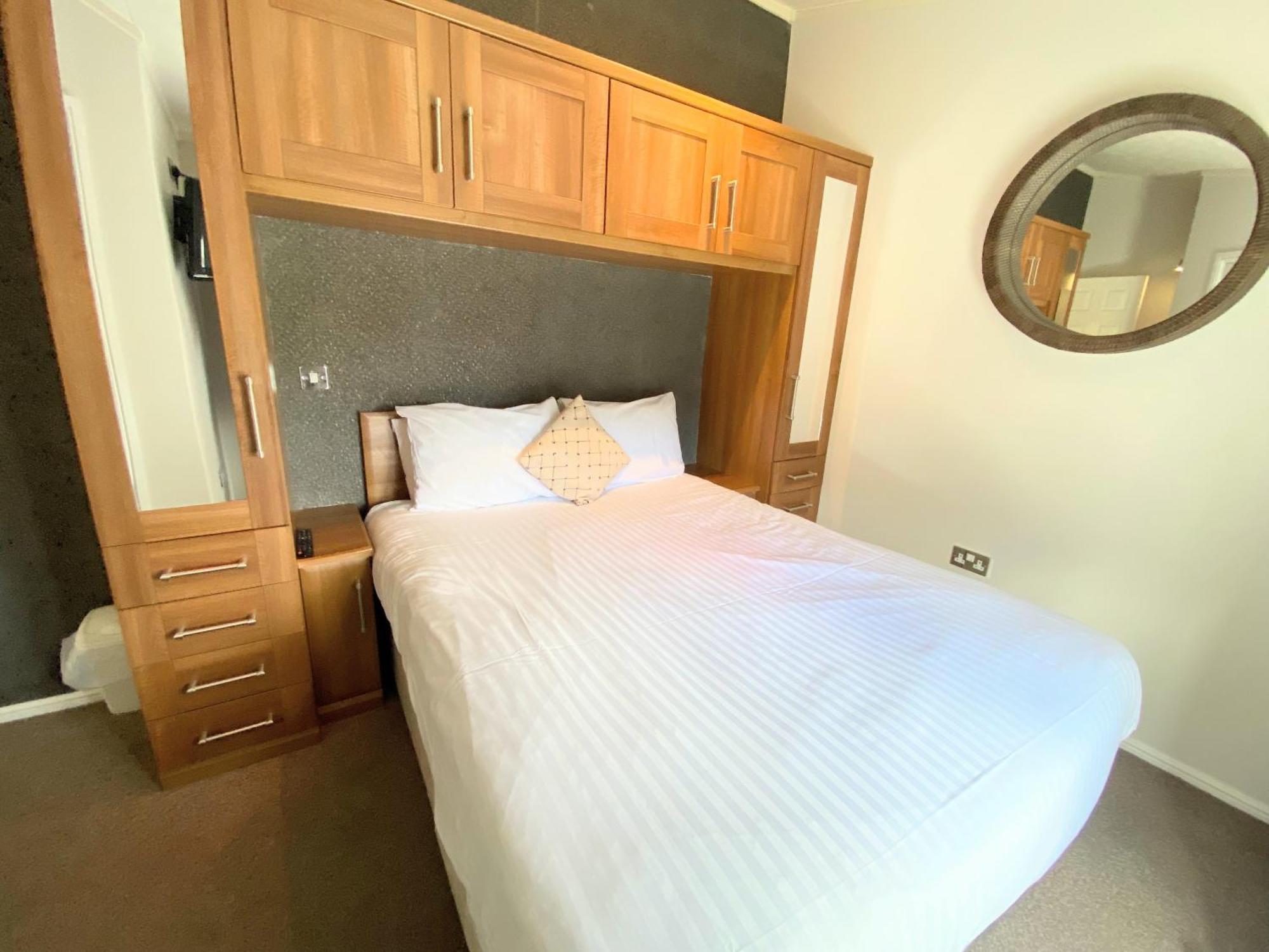 Вілла Benarty 11 With Private Hot Tub - Fife - Loch Leven - Lomond Hills - Pet Friendly Kelty Екстер'єр фото