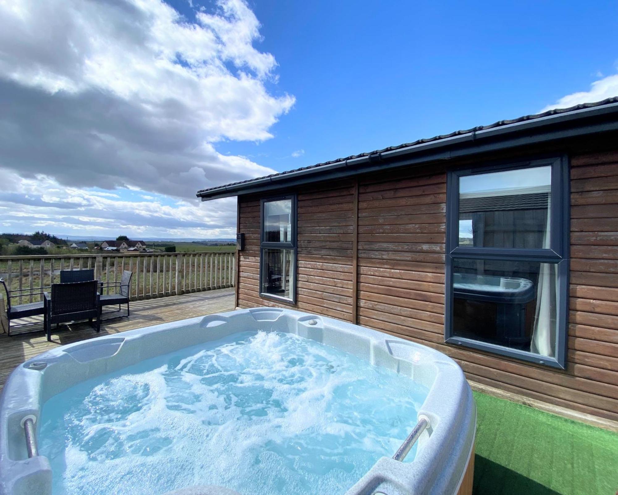 Вілла Benarty 11 With Private Hot Tub - Fife - Loch Leven - Lomond Hills - Pet Friendly Kelty Екстер'єр фото