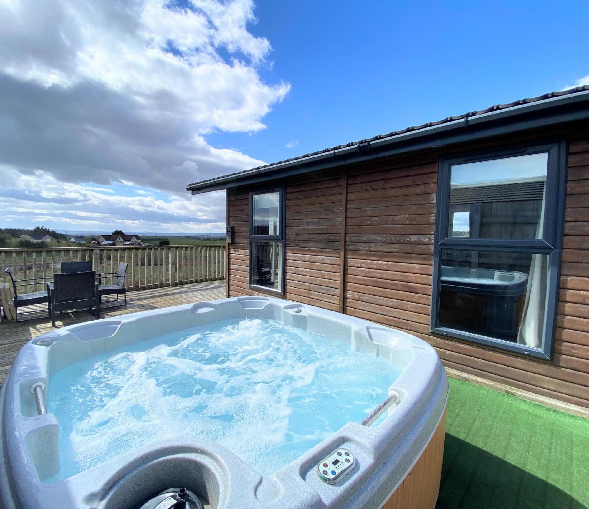 Вілла Benarty 11 With Private Hot Tub - Fife - Loch Leven - Lomond Hills - Pet Friendly Kelty Екстер'єр фото